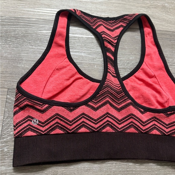 Lululemon Ebb & Flow Racerback Bra Reversible size 6 - Picture 9 of 13